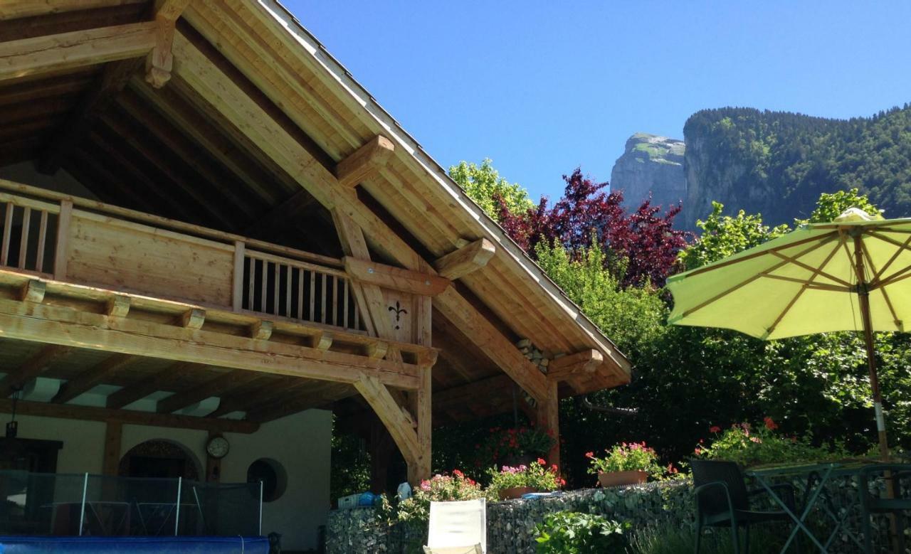 Chambres D'Hotes De Charme Douglas Samoëns Exterior foto